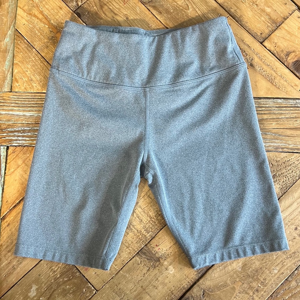 Mondetta Youth Girls Gray Gymnastics Bike Shorts Athletic Activewear Size‎ S 7/8